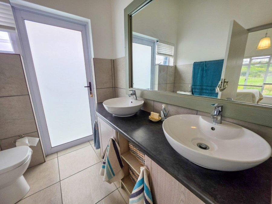 3 Bedroom Property for Sale in Stilbaai Wes Western Cape